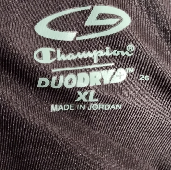 NWT Champion Duo-dry Athletic Tank with Built-in Sports Bra - Picture 11 of 11